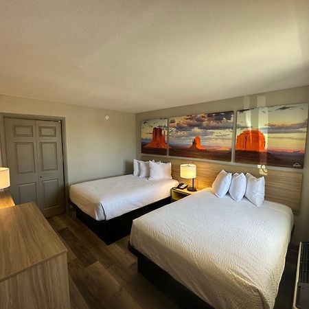 Days Inn By Wyndham Farmington Nm Экстерьер фото