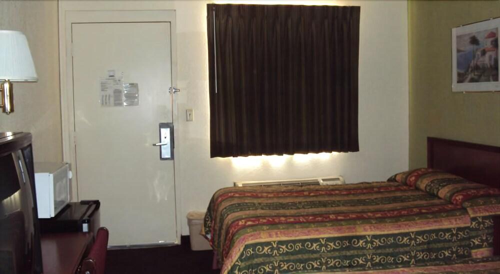 Days Inn By Wyndham Farmington Nm Экстерьер фото