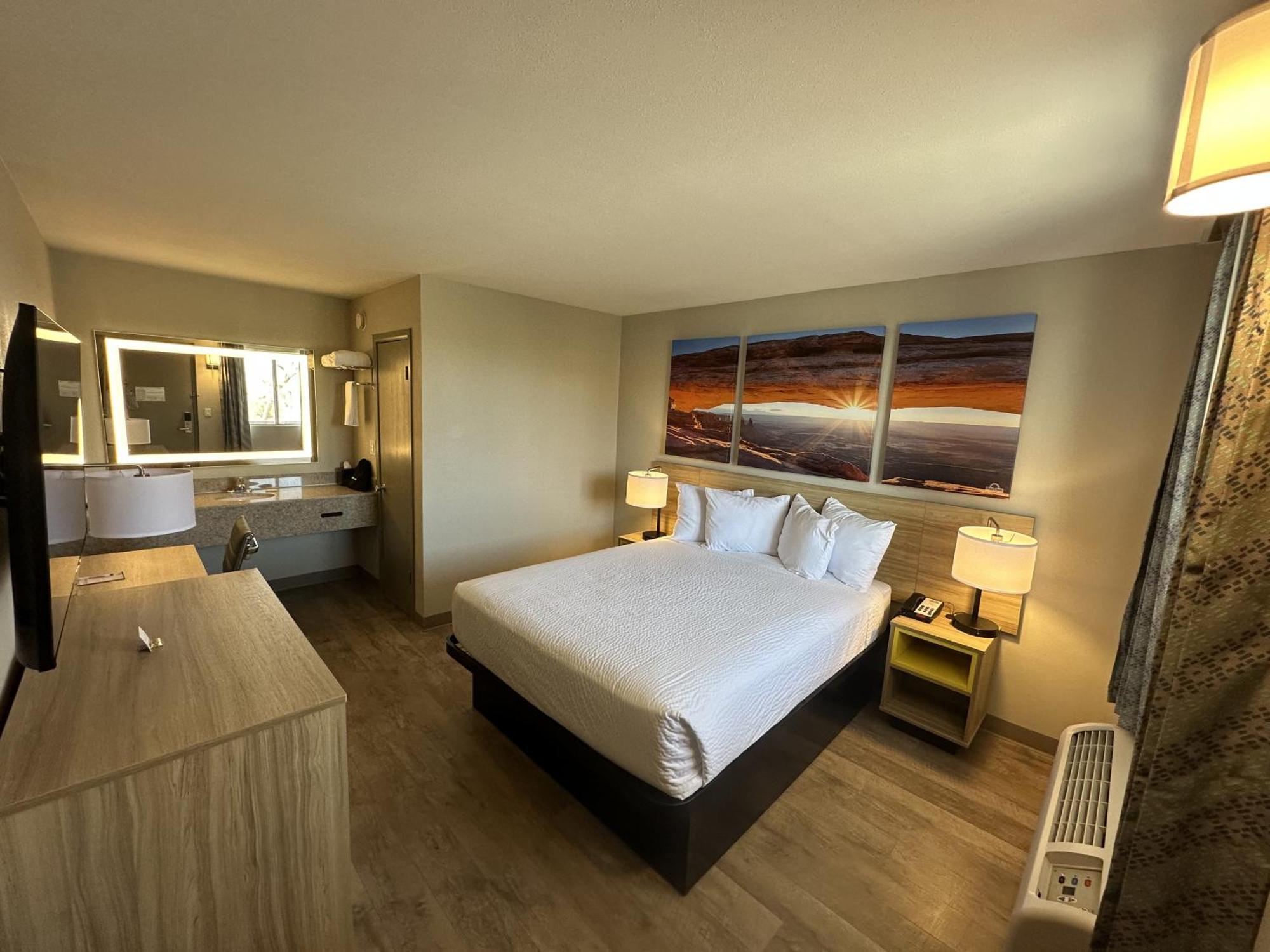 Days Inn By Wyndham Farmington Nm Экстерьер фото