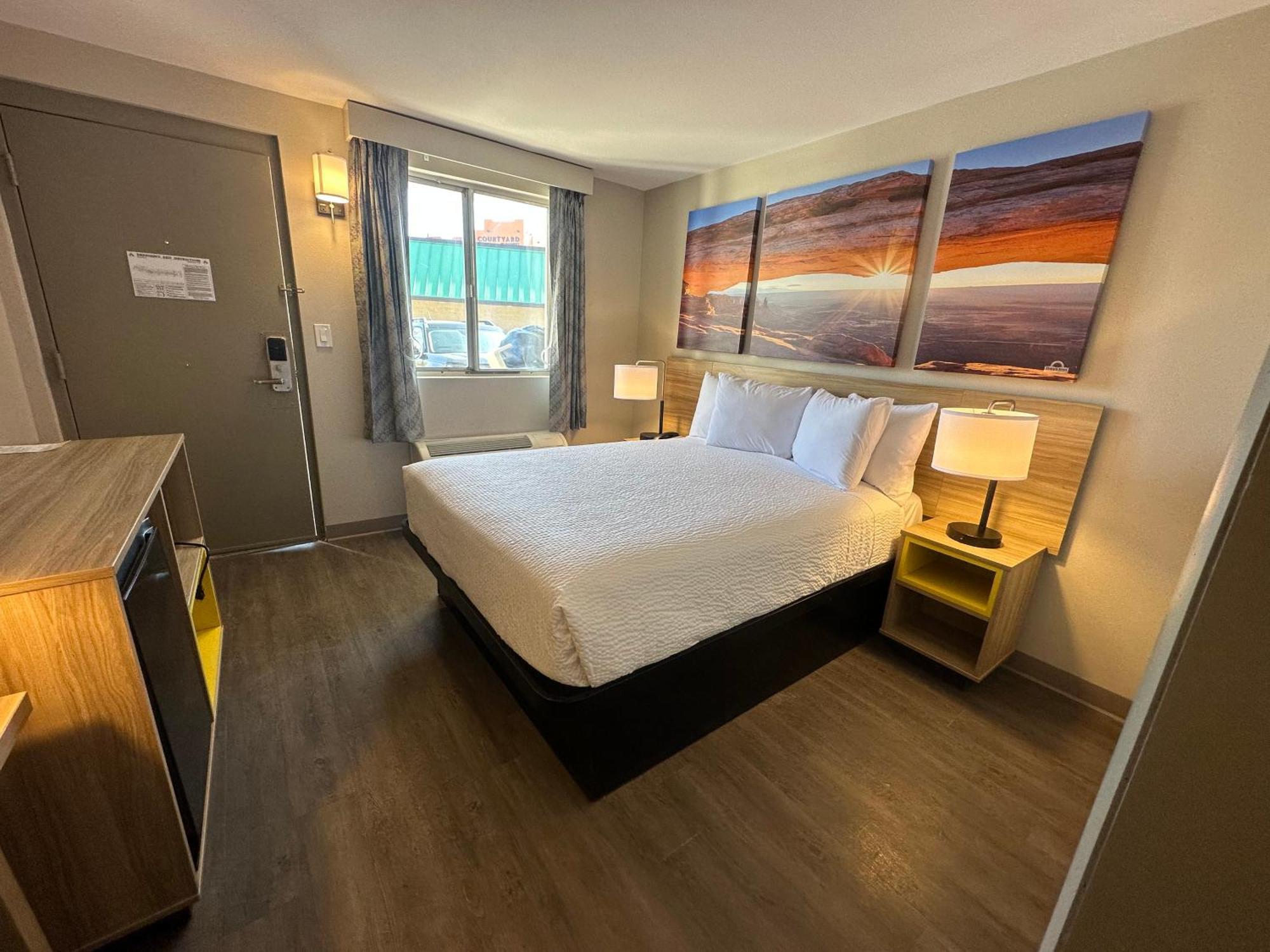 Days Inn By Wyndham Farmington Nm Экстерьер фото