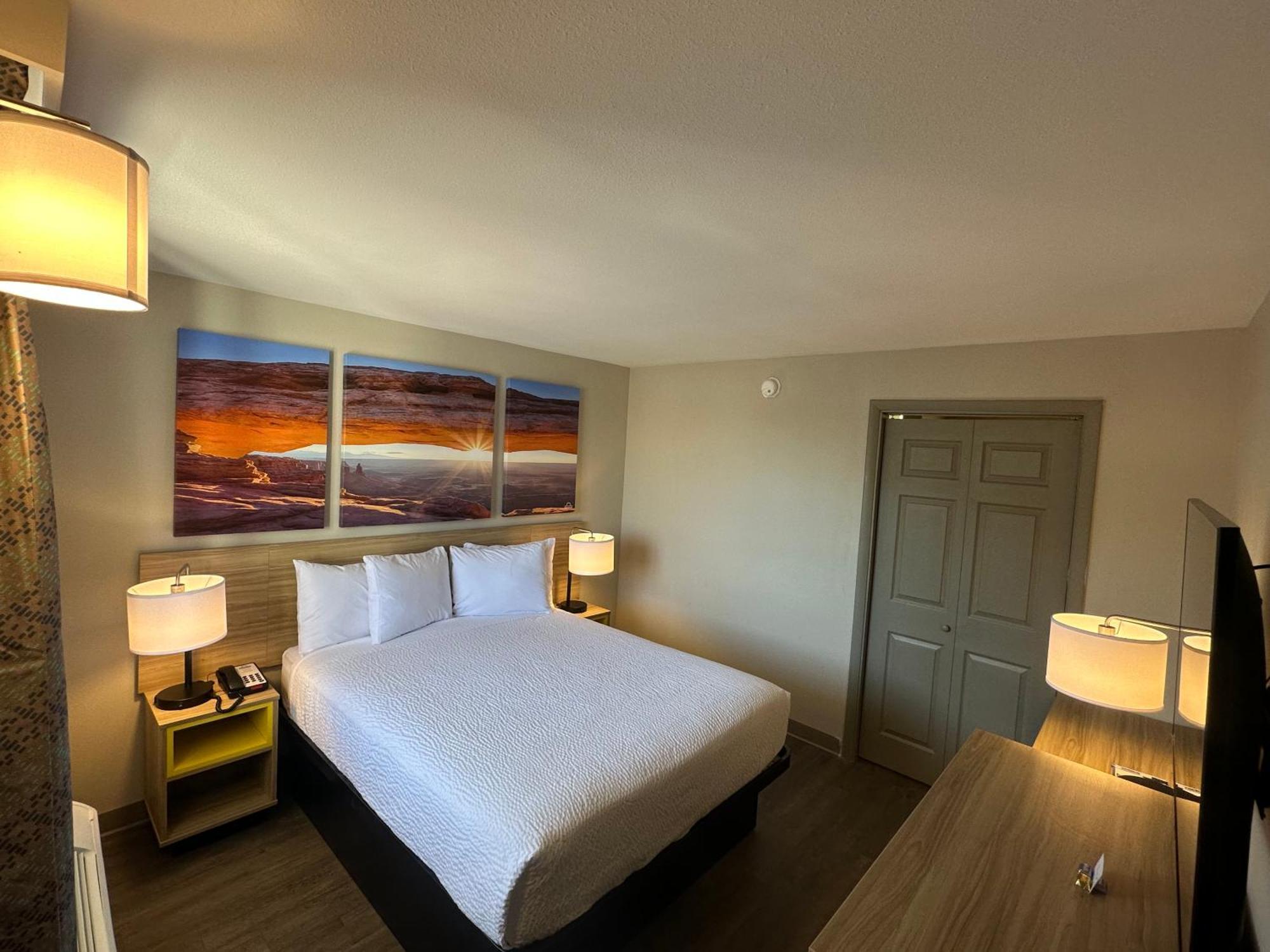 Days Inn By Wyndham Farmington Nm Экстерьер фото